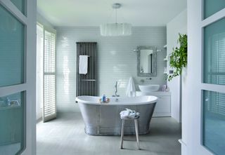 Bathroom porcelain tile floor