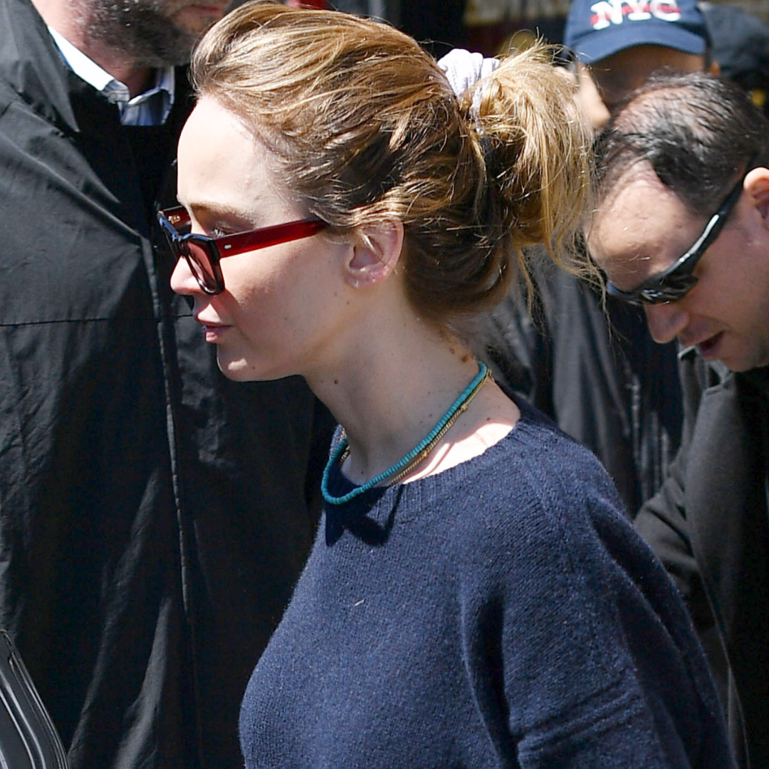 Jennifer Lawrence was spotted in New York City wearing butter yellow flats with white cargo pants instead of white jeans