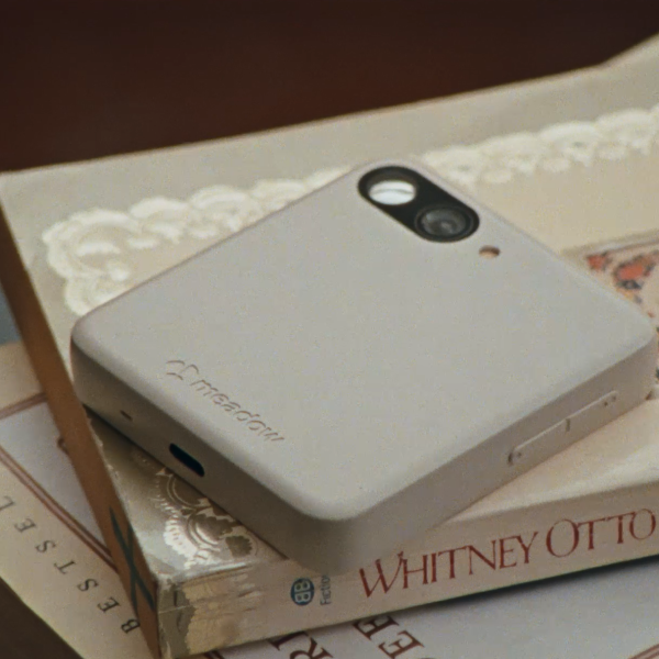The Meadow compact smartphone