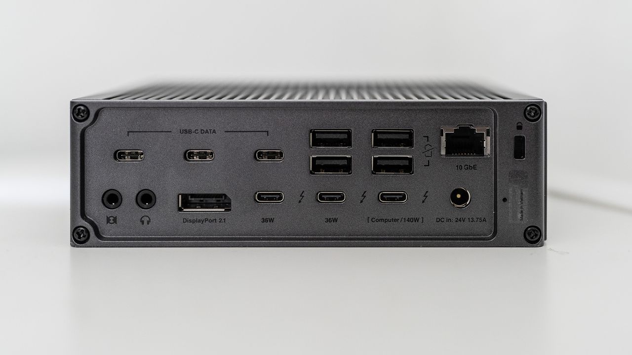 Caldigit TS5 Plus