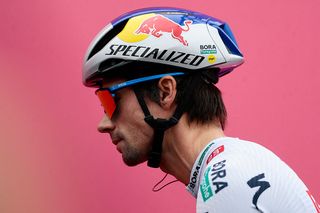 Red Bull-Bora-Hansgrohe's Slovenian rider Primoz Roglic prepares before the 6th stage of the 108th Giro d'Italia cycling race 227kms from Potenza to Naples on May 15, 2025. (Photo by Luca Bettini / AFP)