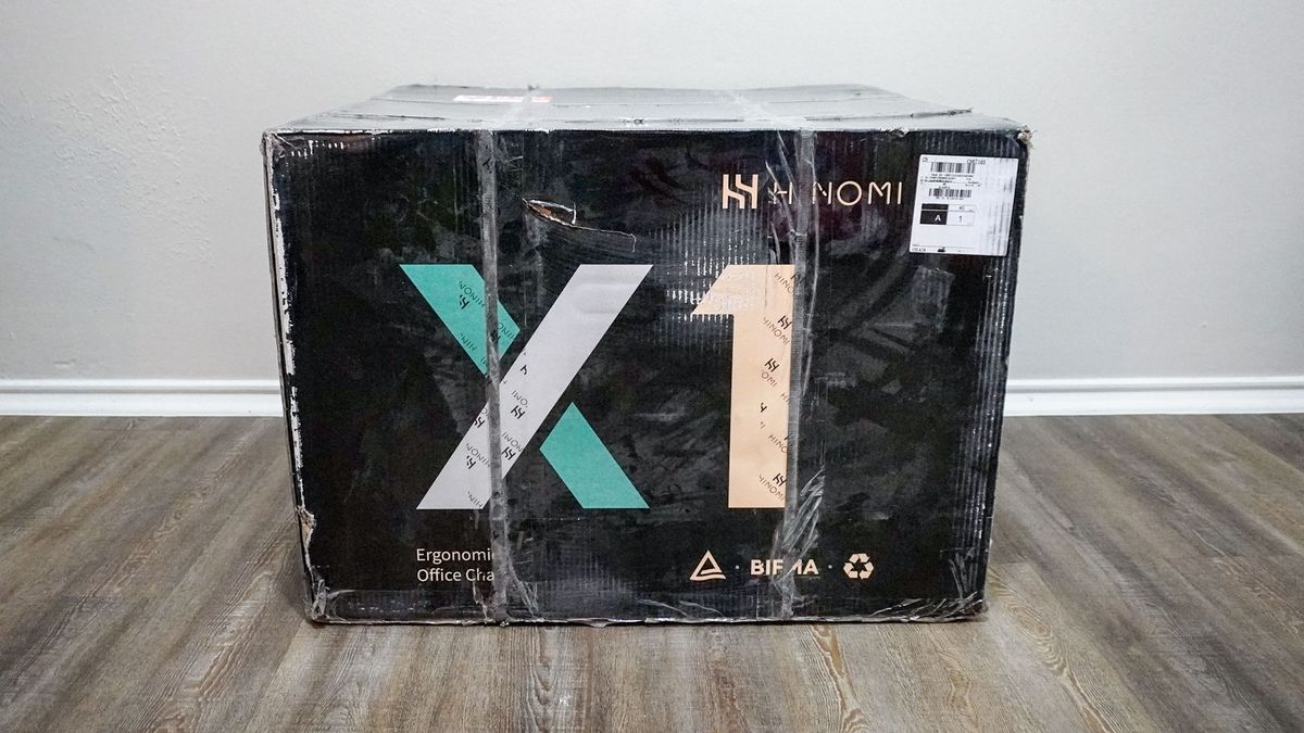 The Hinomi X1 chair in a box