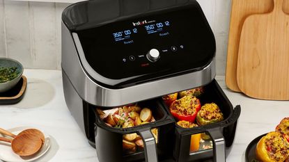 NINJA Foodie Max Dual Zone Air Fryer Review - Eats Amazing.