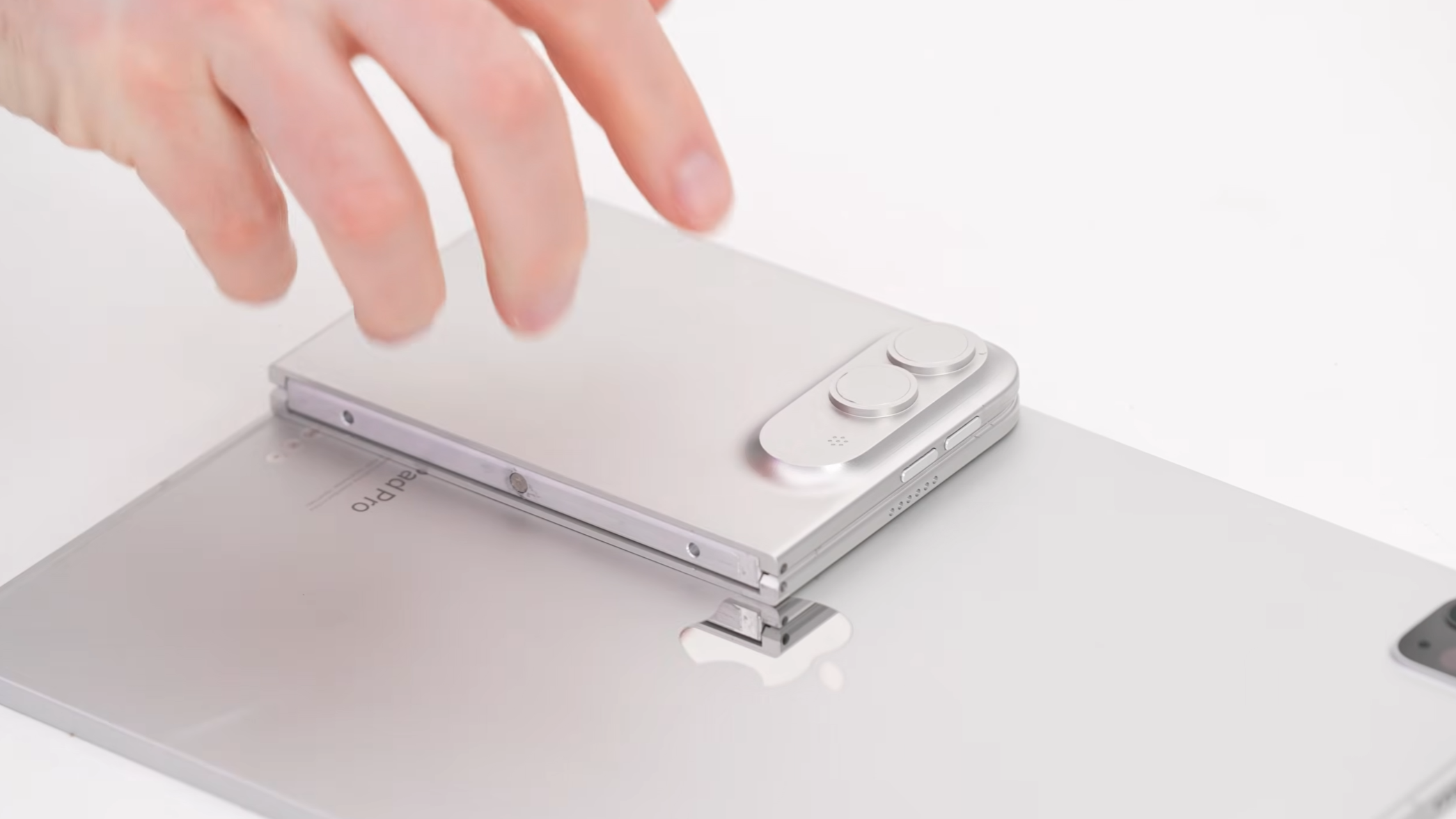 iphone fold dummy unit hands on