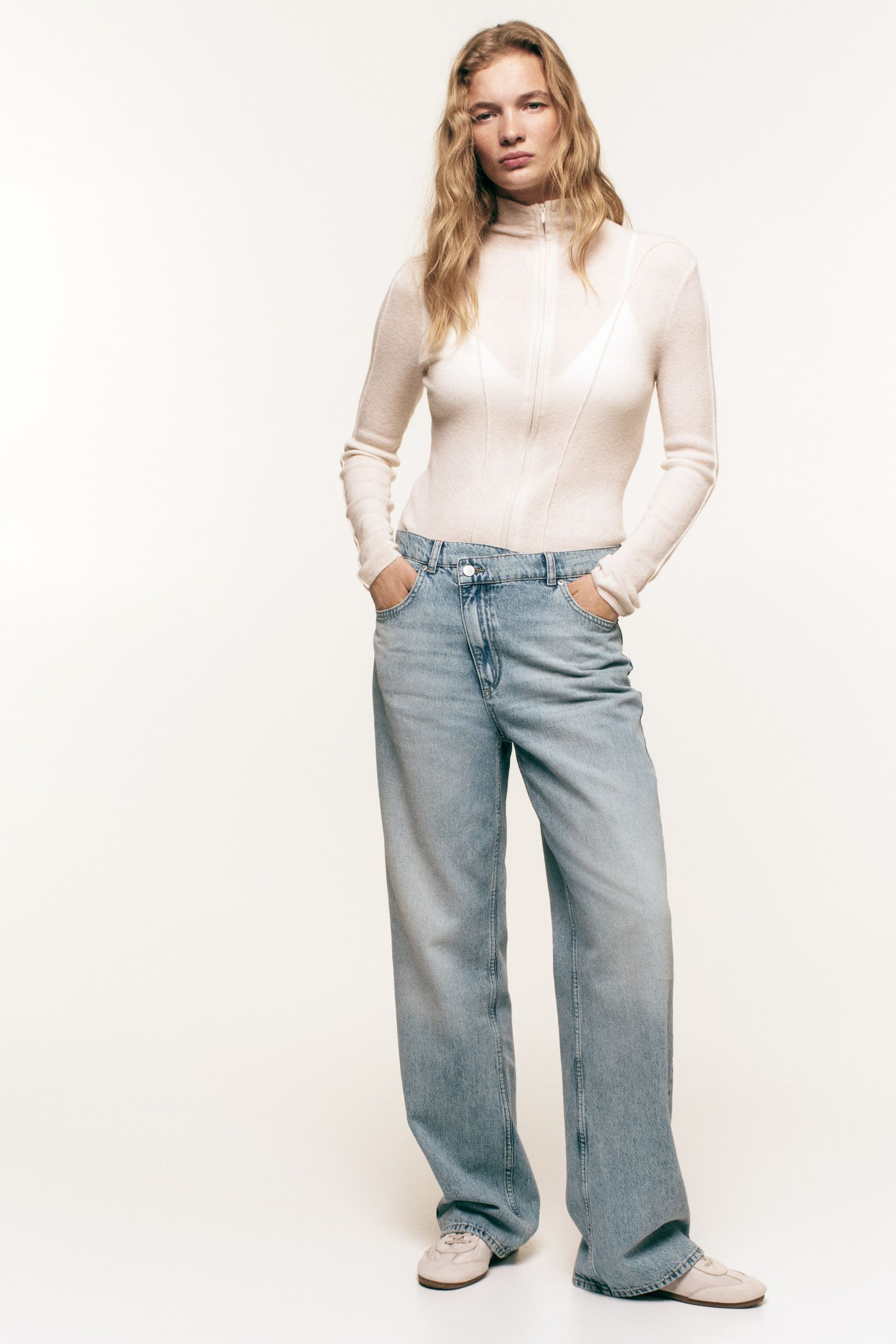 Straight Leg High Waist Jeans - Light Denim Blue
