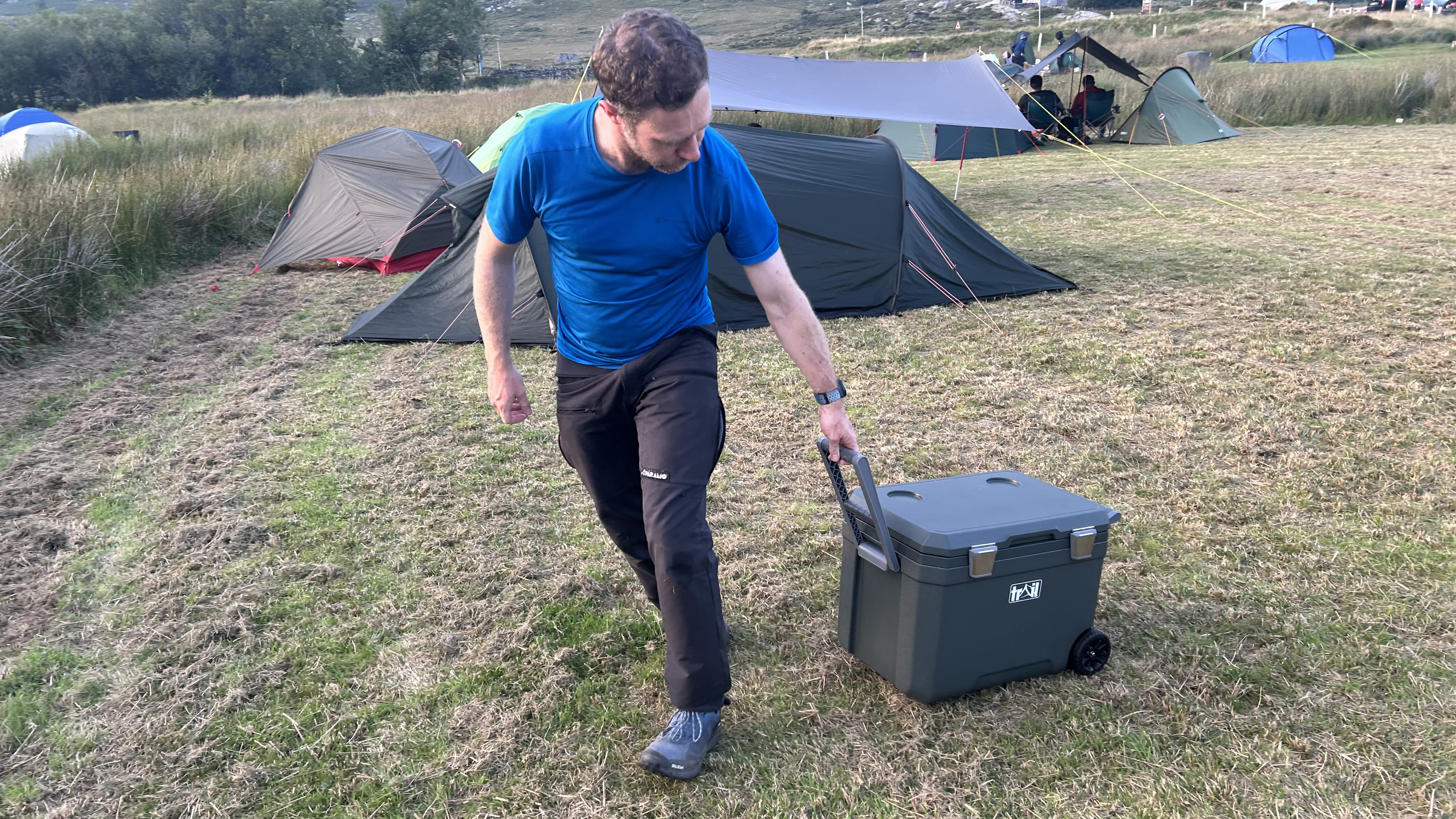 Dragging the Trail Large 45L Cool Box on Wheels
