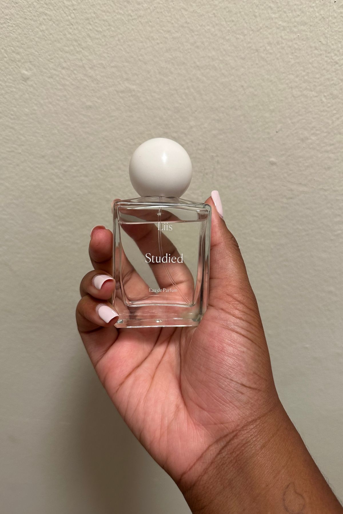 Ariel Baker fall perfume picks.