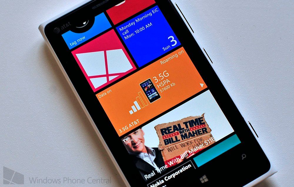 Keep track of what your phone is doing with Cellular Live Tile ...