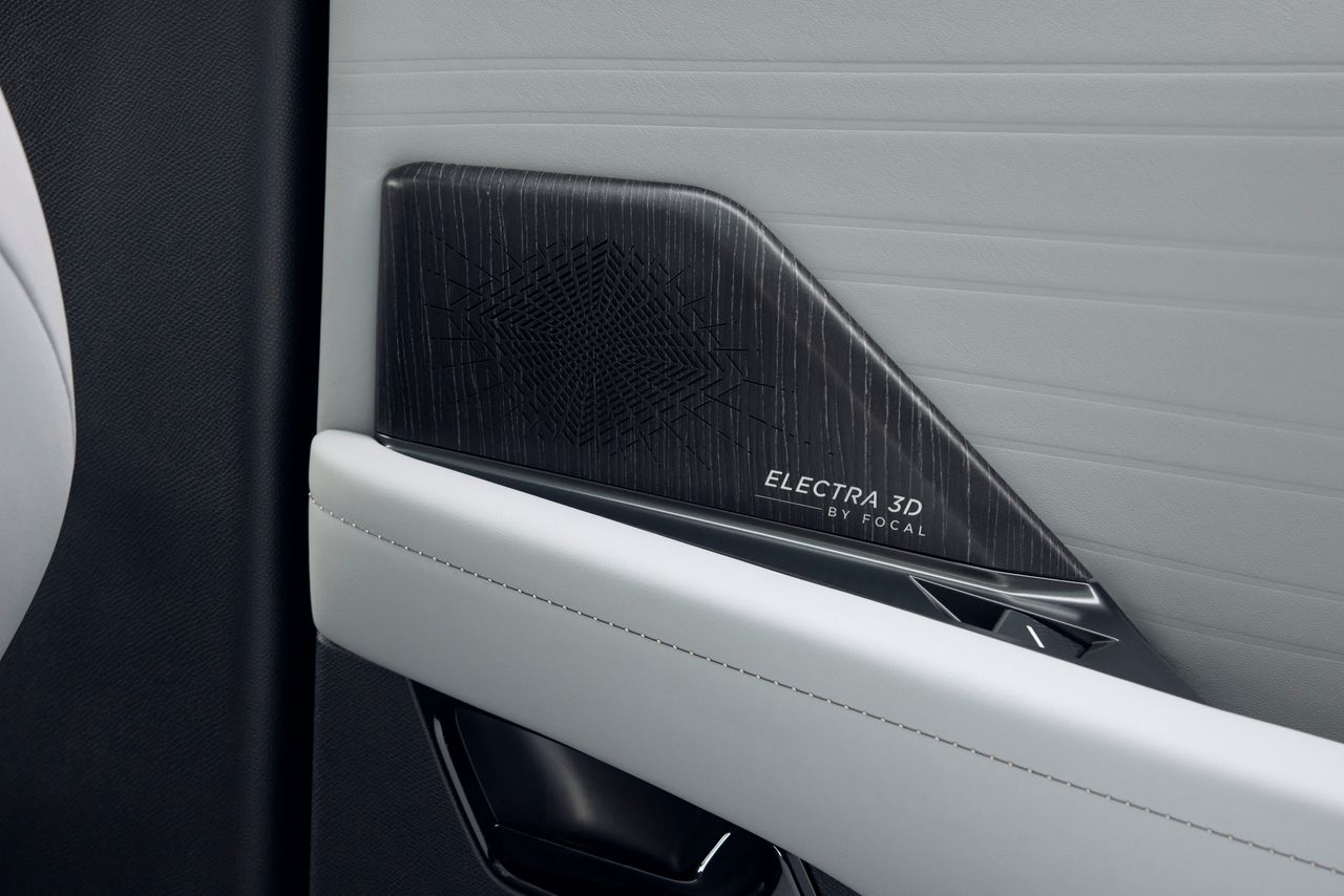 Interior details, DS No.7