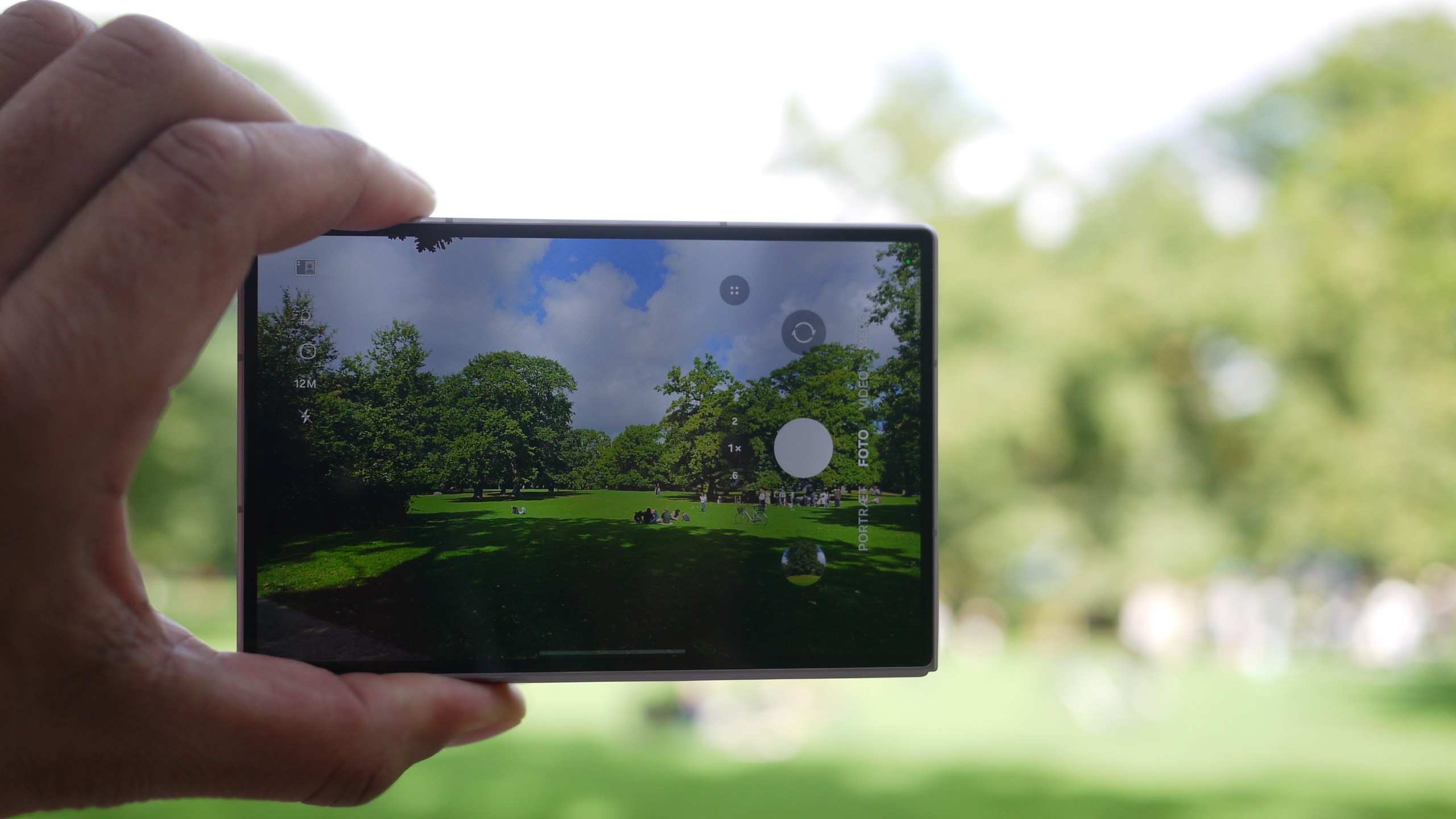 Galaxy Z Fold 8