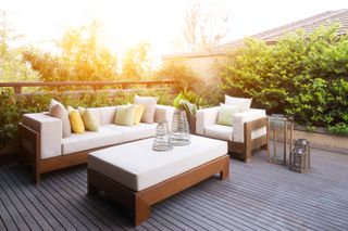 ideas for awkward shaped gardens: decking and seats