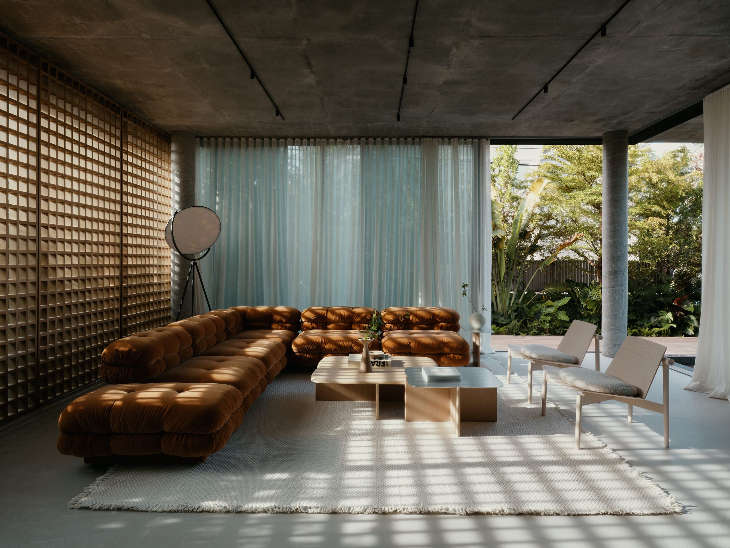 A monumentally minimalist Miami house elevates luxury living