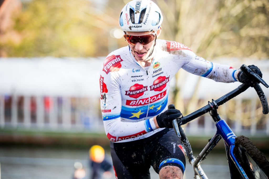 Belgian Michael Vanthourenhout pictured in action during the men elite race at the Urban Cross Kortrijk cyclocross cycling event on Saturday 25 November 2023 in Kortrijk the second stage in the X2O Badkamers Trofee Veldrijden competition BELGA PHOTO JASPER JACOBS Photo by JASPER JACOBS BELGA MAG Belga via AFP Photo by JASPER JACOBSBELGA MAGAFP via Getty Images