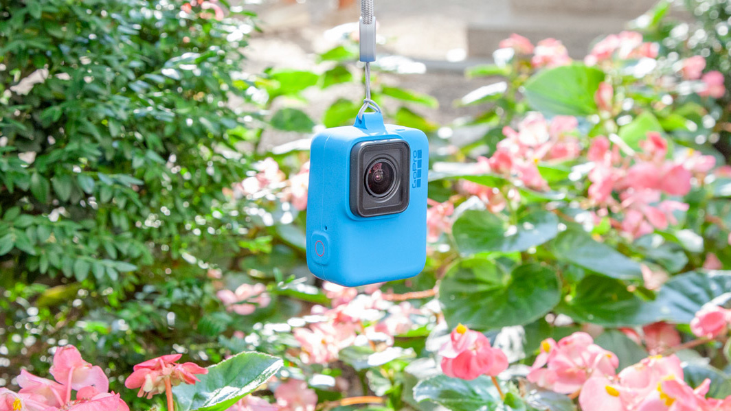 Best Beach Tech 10 Gadgets for Fun in the Sun Tom's Guide