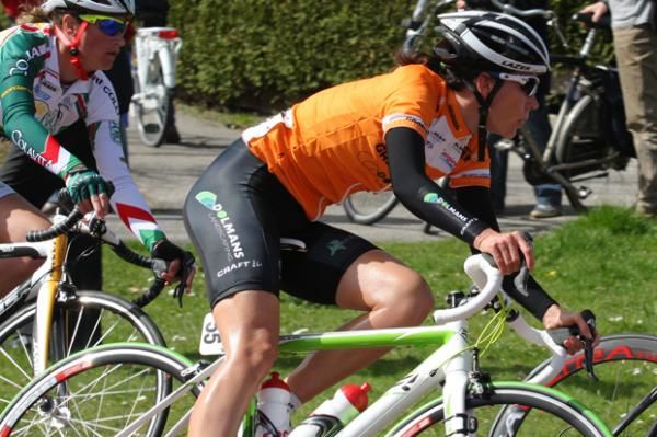 Sprint classification leader Martine Bras (Dolmans Landscaping Team)