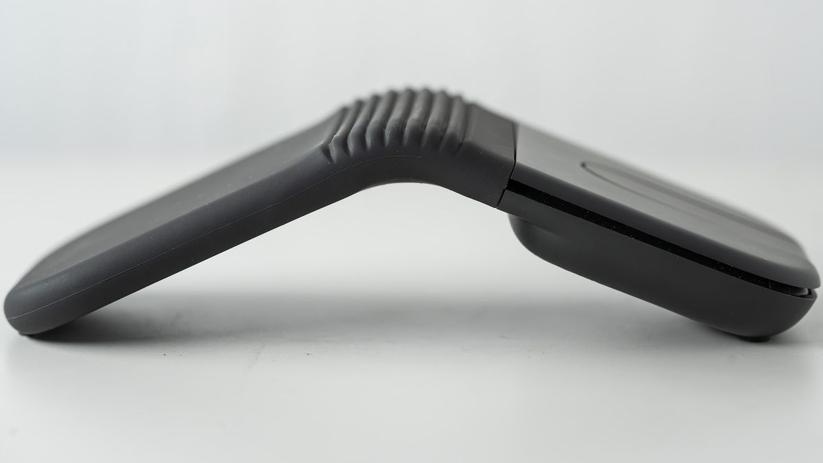 Logitech Mobi Fold travel mouse