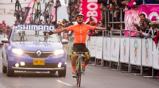 Edwin Avila wins the 2016 Colombian national road title