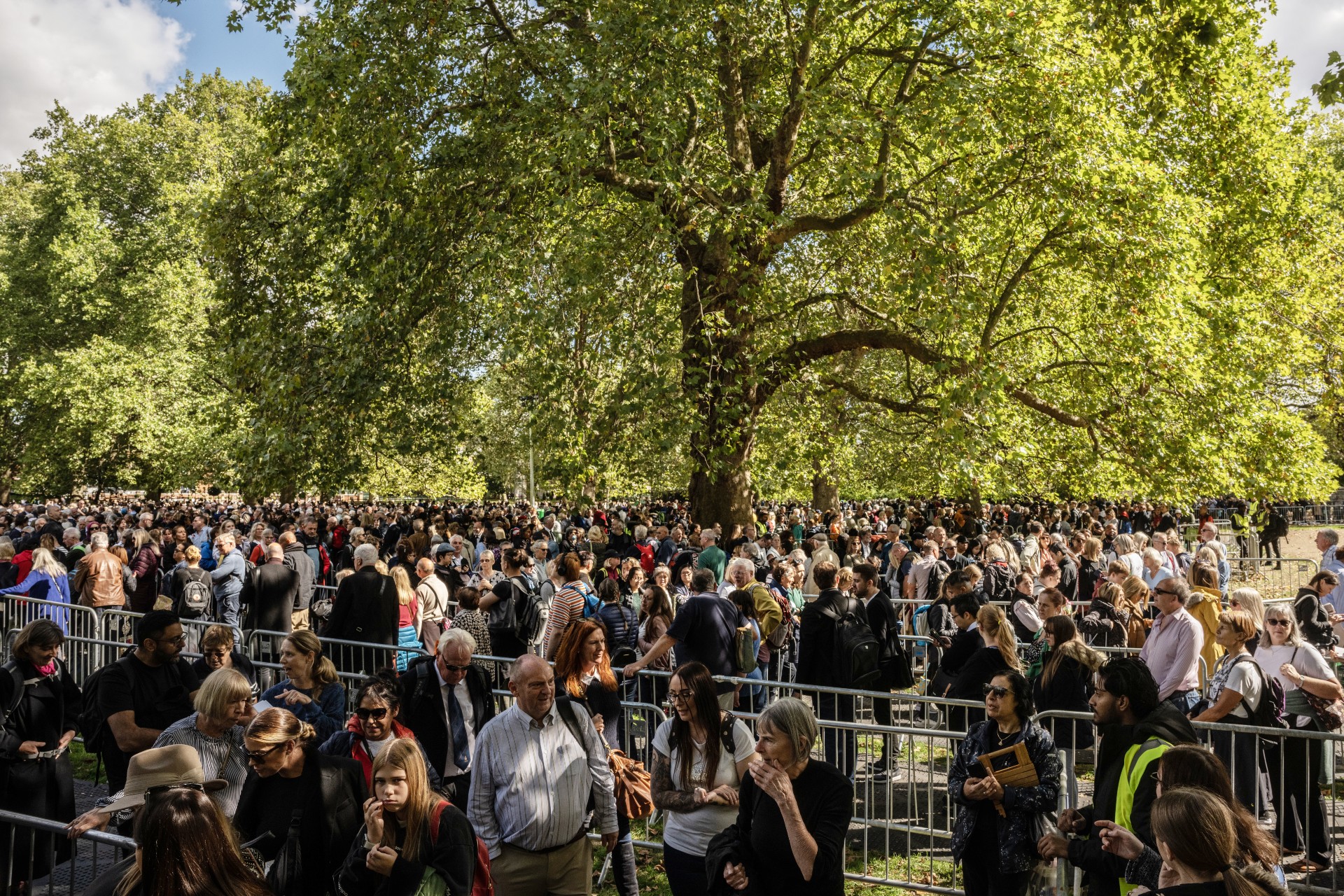 A massive queue of mourners waits to pay respects to Queen Elizabeth II.