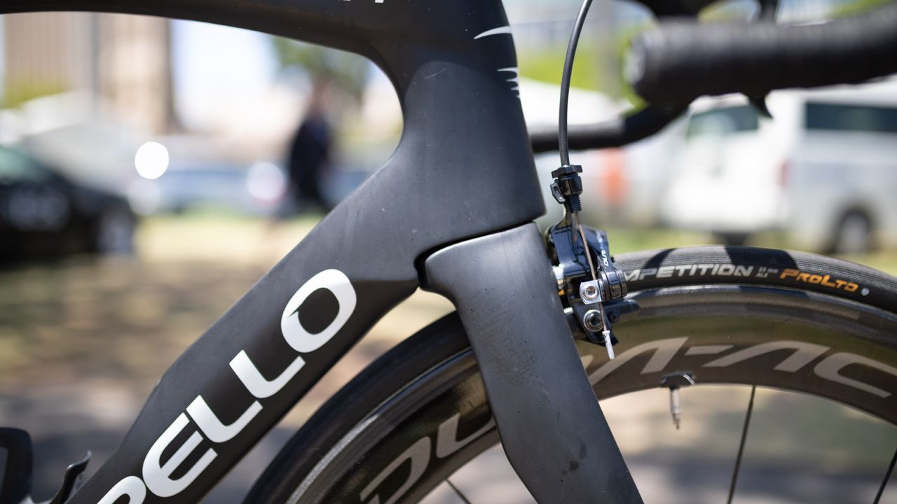 Luke Rowe's Pinarello Dogma F12 XLight