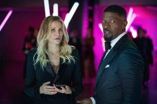 cameron diaz and jamie foxx in suits at a club in the movie back in action