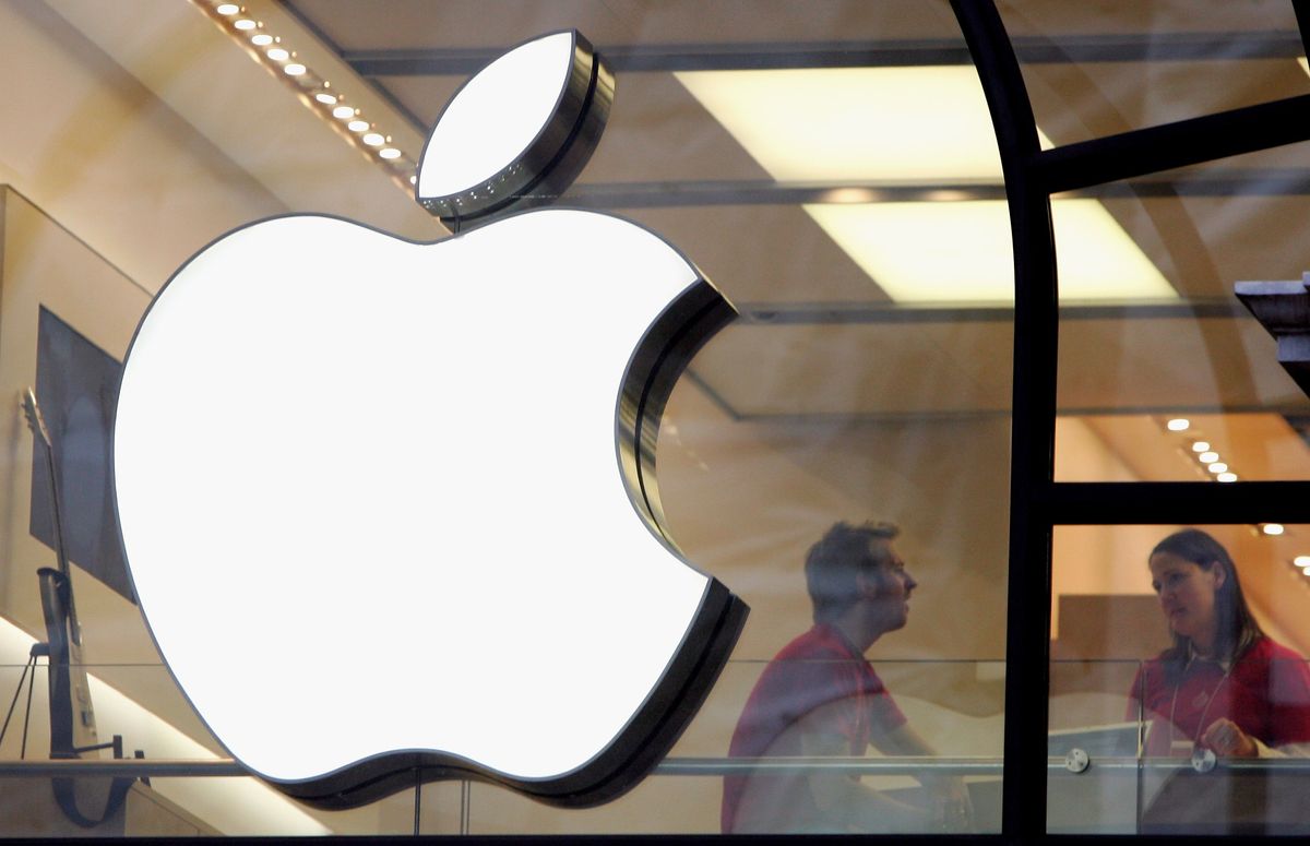 Apple halts all product sales in Russia in response to war in Ukraine