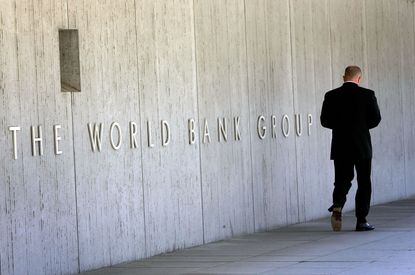 World Bank. 