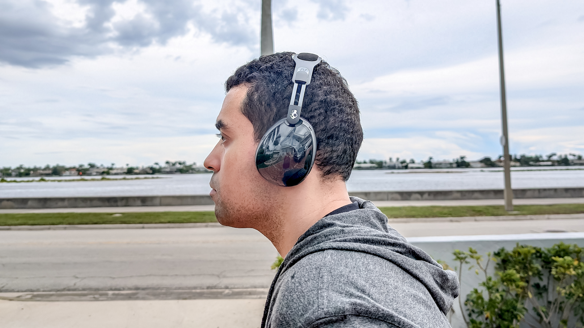 Skullcandy Aviator 900