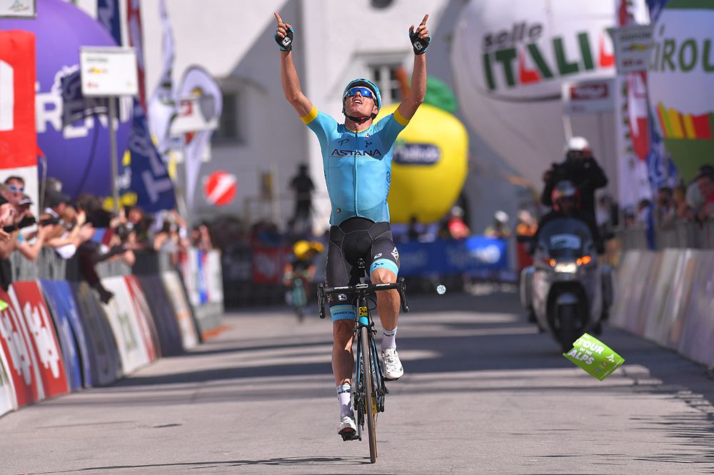 Luis Leon Sanchez (Astana) wins stage 4 at Tour of the Alps