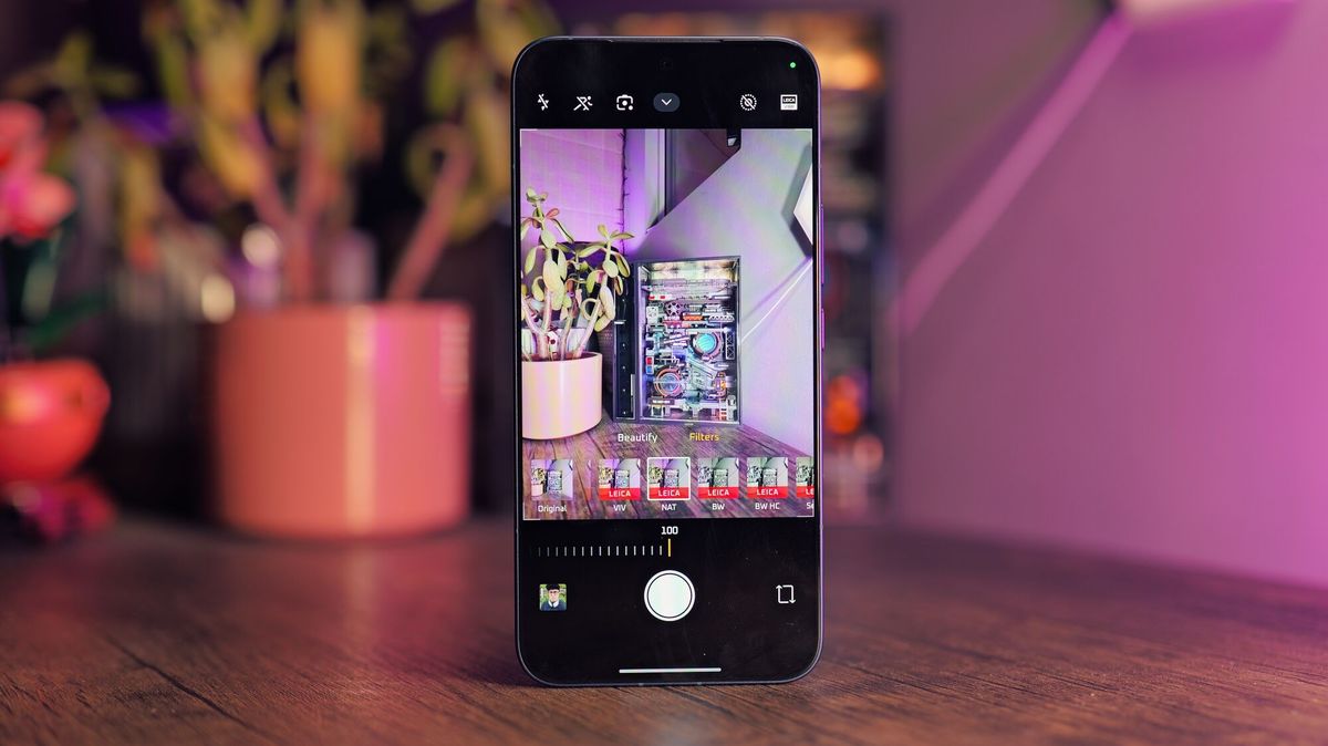 Xiaomi 17T Pro phone
