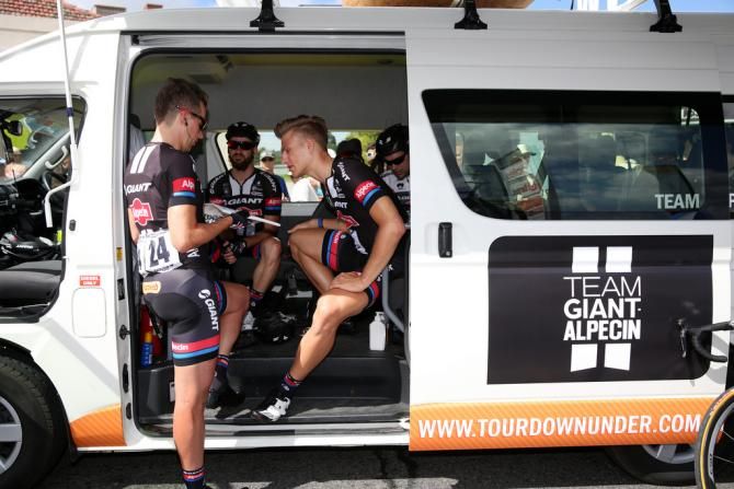 Marcel Kittel pre-race with his Giant-Alpecin teammates