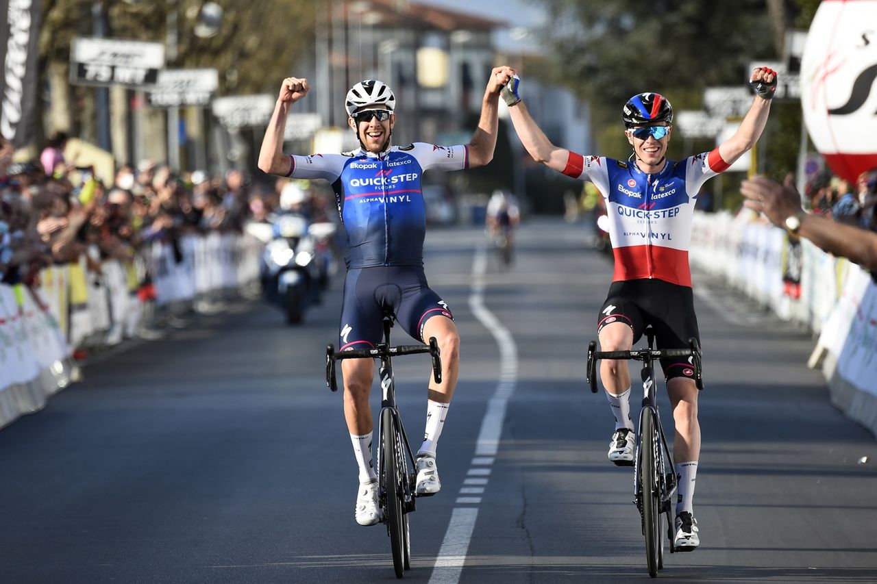 Settimana Internazionale Coppi e Bartali 2022 - 37th Edition - 5th stage Casalguidi - Cantagrillo 160 km - 26/03/2022 - Josef Cerny (CZE - Quick-Step Alpha Vinyl Team) - Remi Cavagna (FRA - Quick-Step Alpha Vinyl Team) - photo Tommaso Pelagalli/SprintCyclingAgency&Acirc;&copy;2022