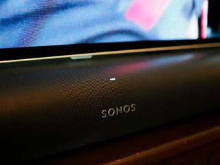 Sonos discount soundbar headphones