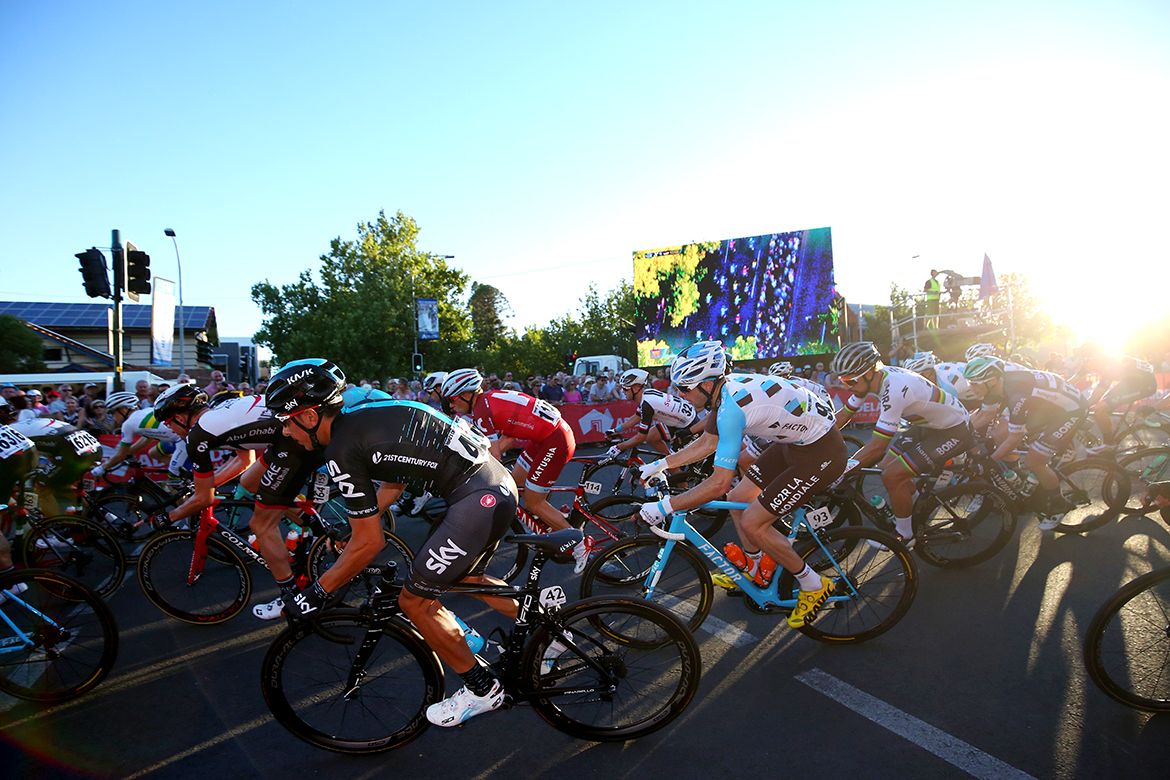 The bunch passes through a corner