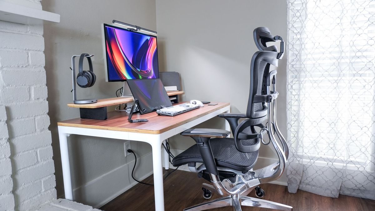 Branch Four Leg Standing Desk review