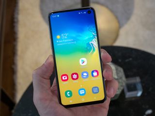 Samsung Galaxy S10e