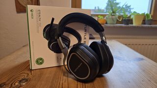 Turtle Beach Stealth 700 (Gen 3) headset review photographs