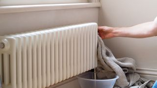 bleeding a traditional style radiator