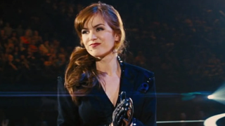 Isla Fischer in Now You See Me clapping 