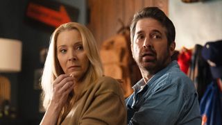 Lisa Kudrow and Ray Romano in No Good Deed