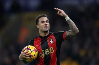 Justin Kluivert of AFC Bournemouth celebrates scoring his team&#039;s fourth goal and his hat-trick goal during the Premier League match between Wolverhampton Wanderers FC and AFC Bournemouth at Molineux on November 30, 2024 in Wolverhampton, England.