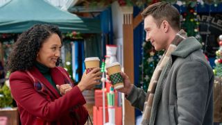 Tamera Mowry-Housley and Carlo Marks in Scouting for Christmas.