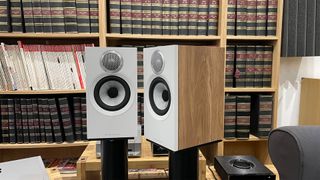 Standmount speakers: Bowers &amp; Wilkins 607 S3