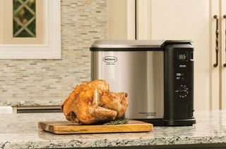 A Masterbuilt Butterball turkey fryer