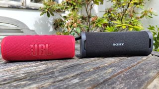 JBL Flip 6 side by side with Sony ULT Field 1