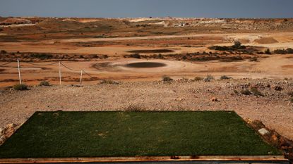 Coober Pedy Golf Course is the only one in the world with reciprocal rights at St Andrews. It is one of the courses that serves the 1,876,000 in that country.