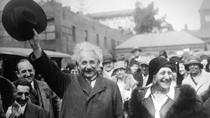 Albert Einstein and his wife leave California