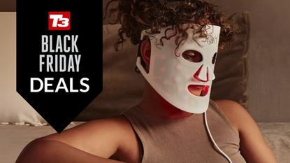 LED face mask deal