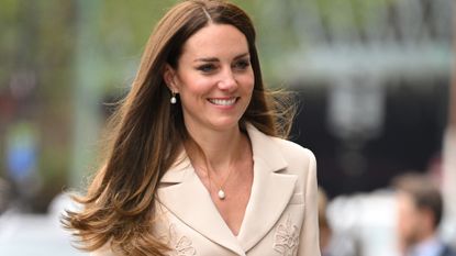 Kate Middleton Monica Vinader