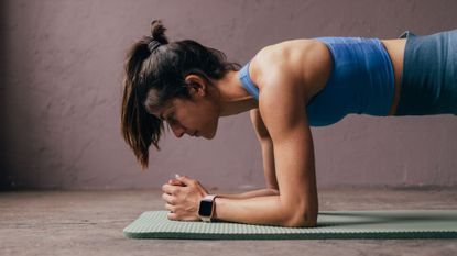 A woman doing a fasted workout