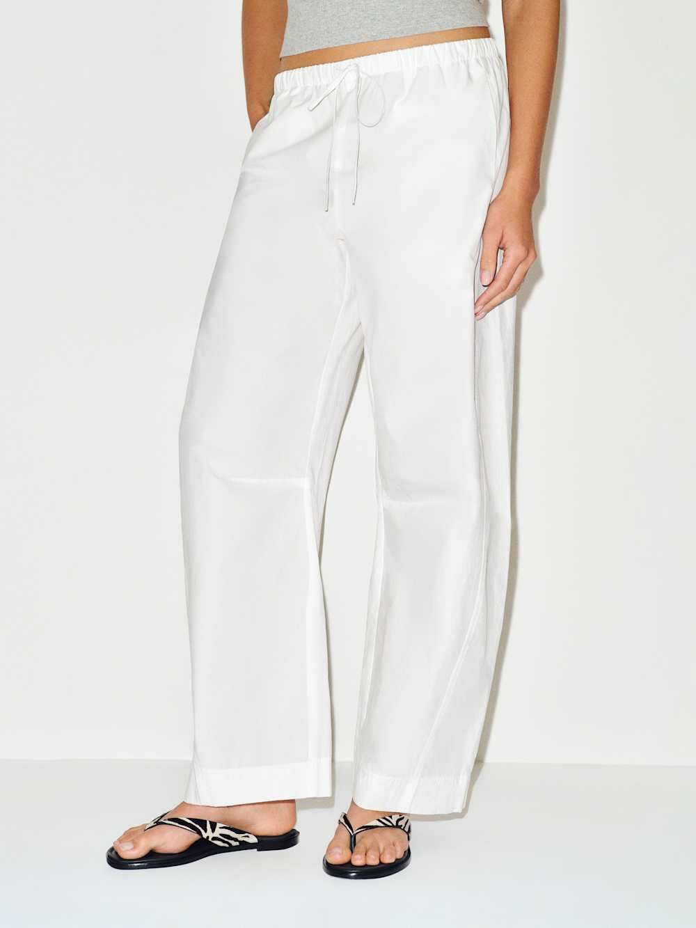 Elara Pant